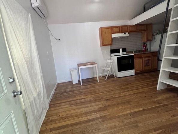 2209 E 5th ST, Austin TX 78702