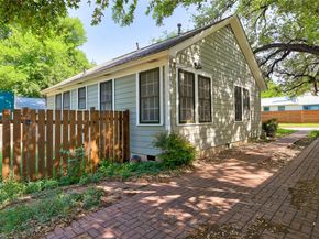 809 E 44th ST, Austin TX 78751