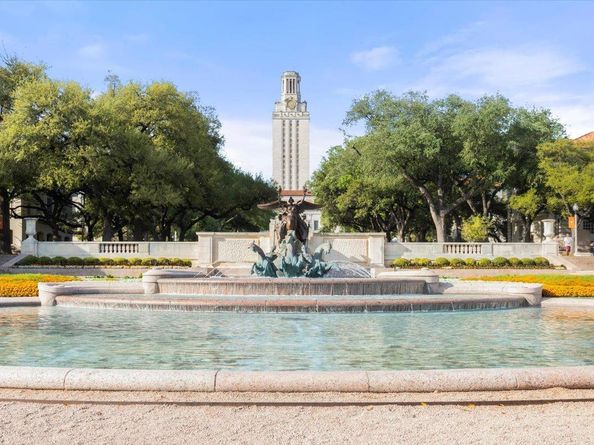 313 W 17th ST 1104, Austin TX 78701