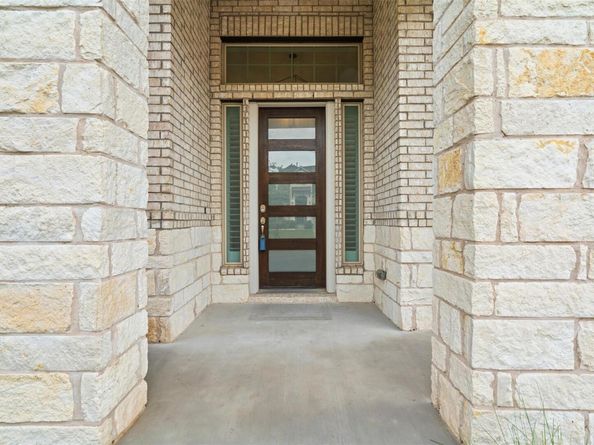 2439 Soprano WAY, Round Rock TX 78681