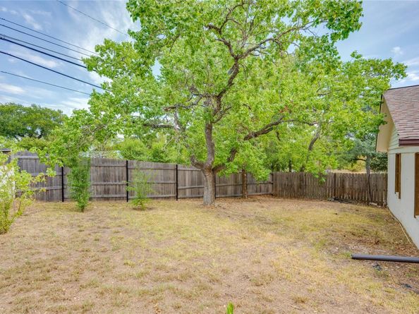 2801 Cedarview DR, Austin TX 78704
