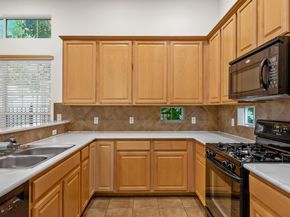 6704 Menchaca RD 43, Austin TX 78745