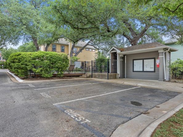 6704 Menchaca RD 43, Austin TX 78745