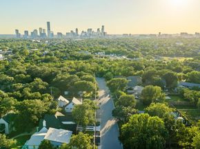 2603 Sol Wilson Ave, Austin TX 78702
