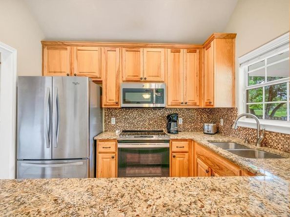 18609 Venture DR, Point Venture TX 78645
