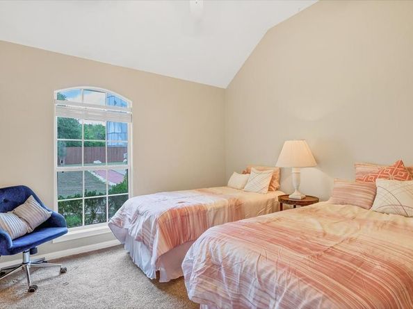 18609 Venture DR, Point Venture TX 78645