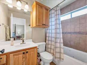 18609 Venture DR, Point Venture TX 78645