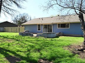 404 Northwood DR, Georgetown TX 78628