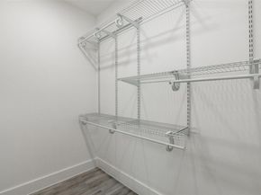 1200 E 52nd ST 204, Austin TX 78723