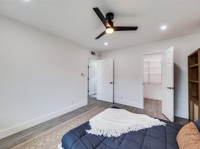 1200 E 52nd ST 204, Austin TX 78723