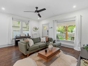 1122 Gunter ST, Austin TX 78702