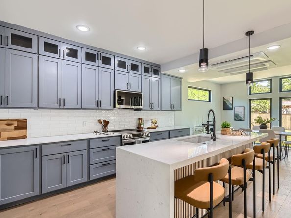 4803 Philco DR, Austin TX 78745