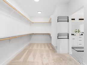 1500 Sylvan Glade 1B, Austin TX 78745