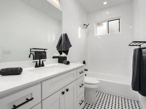 1500 Sylvan Glade 1B, Austin TX 78745