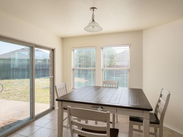1012 Oatmeal DR, Pflugerville TX 78660