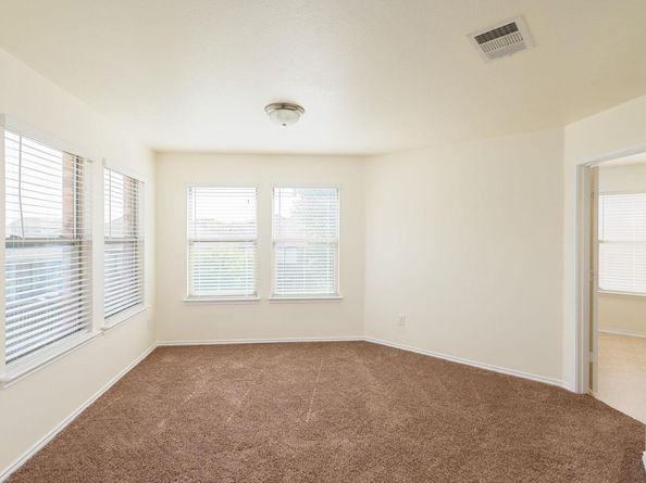 1012 Oatmeal DR, Pflugerville TX 78660