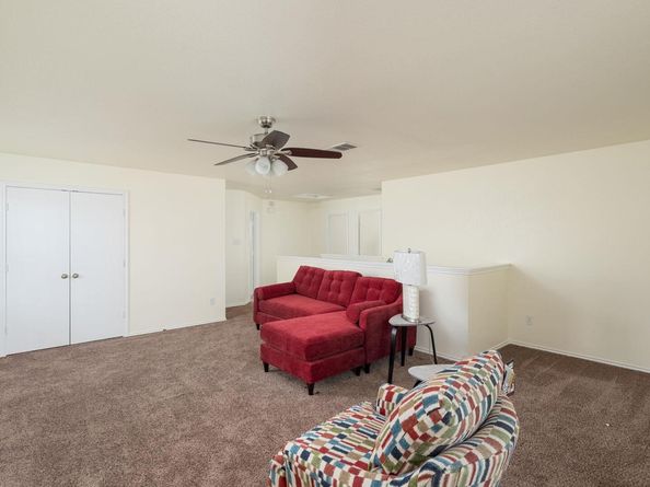 1012 Oatmeal DR, Pflugerville TX 78660
