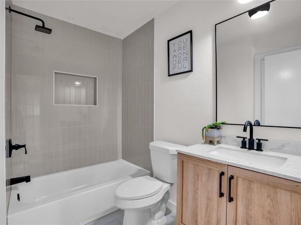 8921 Norwich Castle, Austin TX 78747