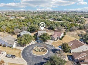 516 Sundance LN, Georgetown TX 78633