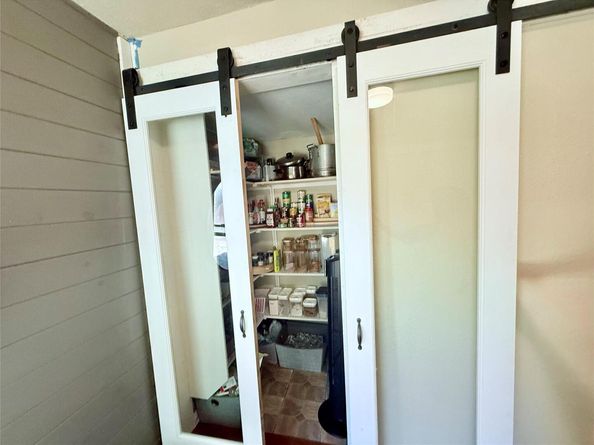 6027 Bluebell CIR, Austin TX 78741