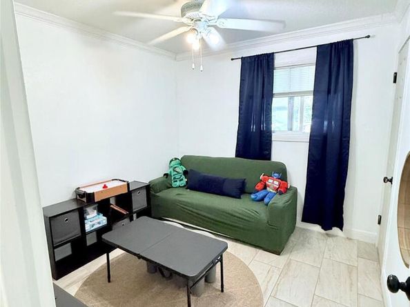 6027 Bluebell CIR, Austin TX 78741