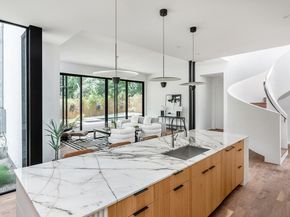 2701 Rae Dell Ave, Austin TX 78704