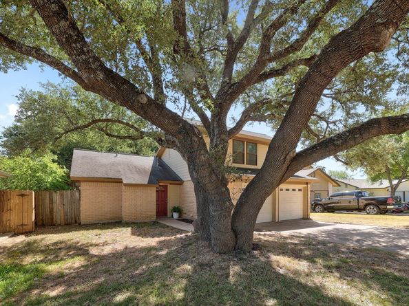 706 Milton CV, Leander TX 78641