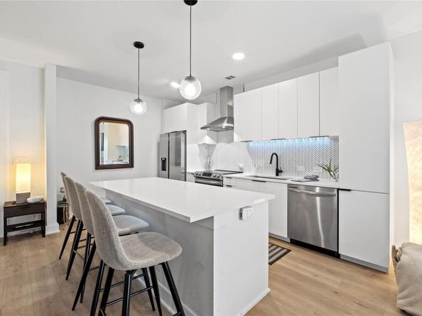2500 Longview ST 315, Austin TX 78705