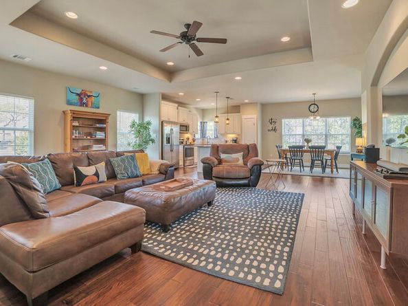 4301 Mansfield Dam RD 1102, Austin TX 78734