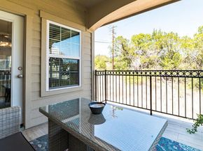 4301 Mansfield Dam RD 1102, Austin TX 78734