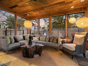713 E 32nd ST, Austin TX 78705