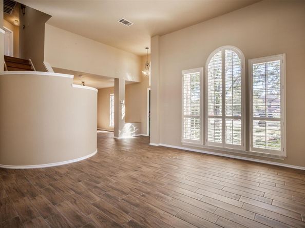 301 Orchid CIR, Cedar Park TX 78613