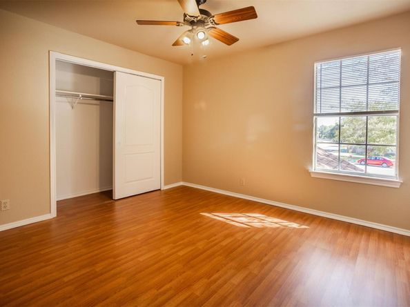 301 Orchid CIR, Cedar Park TX 78613