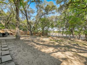 1105 N Riviera CIR, Cedar Park TX 78613