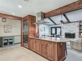 1105 N Riviera CIR, Cedar Park TX 78613