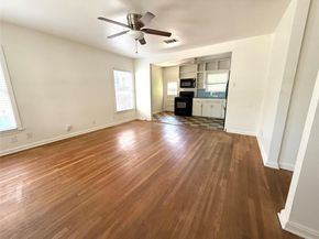 7111 Grover Ave, Austin TX 78757