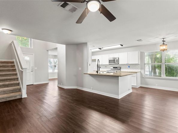 1600 Gretchen DR, Cedar Park TX 78613