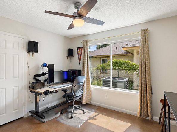3008 E 3rd ST, Austin TX 78702