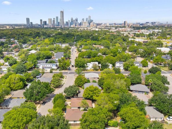 3008 E 3rd ST, Austin TX 78702