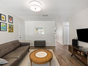 3008 E 3rd ST, Austin TX 78702