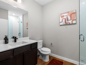 2505 Thornton RD 2208, Austin TX 78704