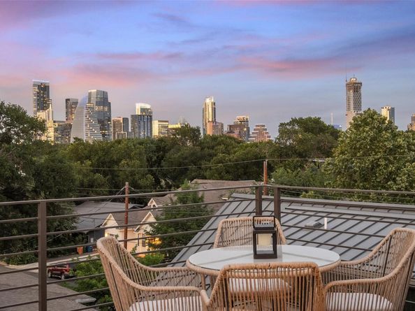 1516 Treadwell ST B, Austin TX 78704
