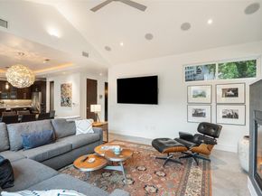 1516 Treadwell ST B, Austin TX 78704