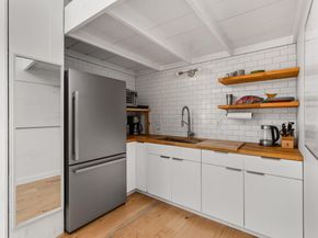 1000 W 26th ST 208, Austin TX 78705
