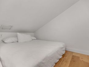 1000 W 26th ST 208, Austin TX 78705