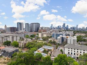 1000 W 26th ST 208, Austin TX 78705