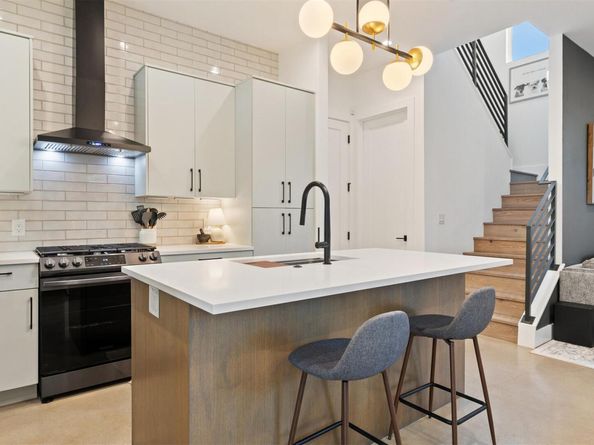 4907 Delores Ave, Austin TX 78721