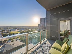 210 Lavaca ST 1902, Austin TX 78701