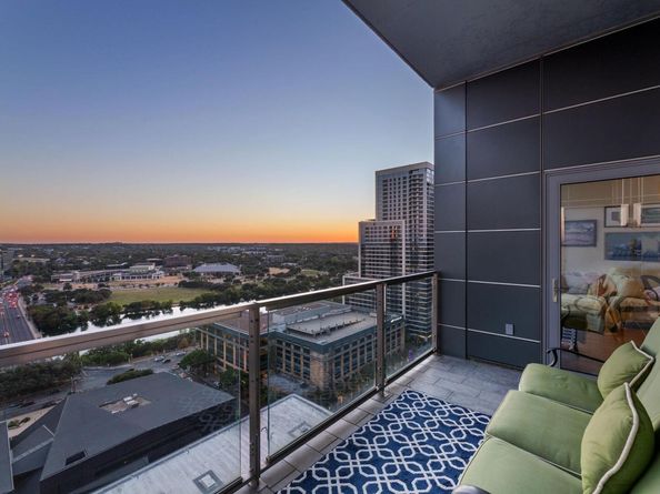 210 Lavaca ST 1902, Austin TX 78701