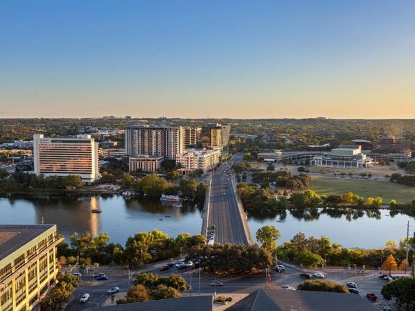 210 Lavaca ST 1902, Austin TX 78701